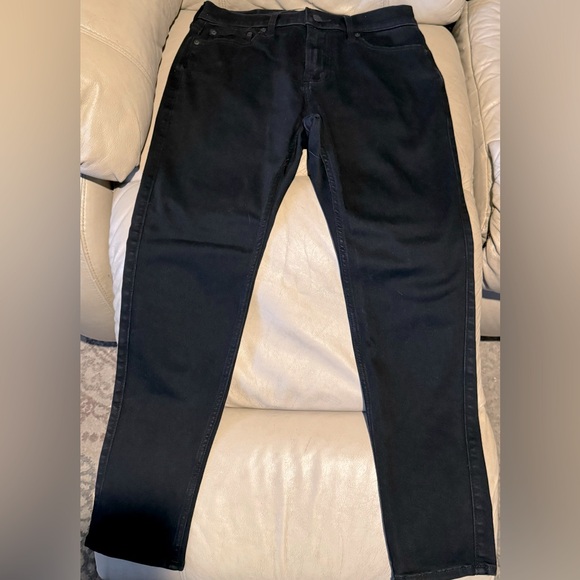 ❤️HOLLISTER❤️NWOT❤️Men’s Athletic Skinny Jeans❤️Size 32❤️ - Picture 4 of 8